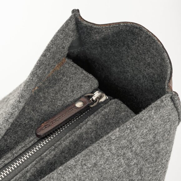Brunello Cucinelli Grey Wool-Felt Leather-Trim Tote - Picture 8 of 10
